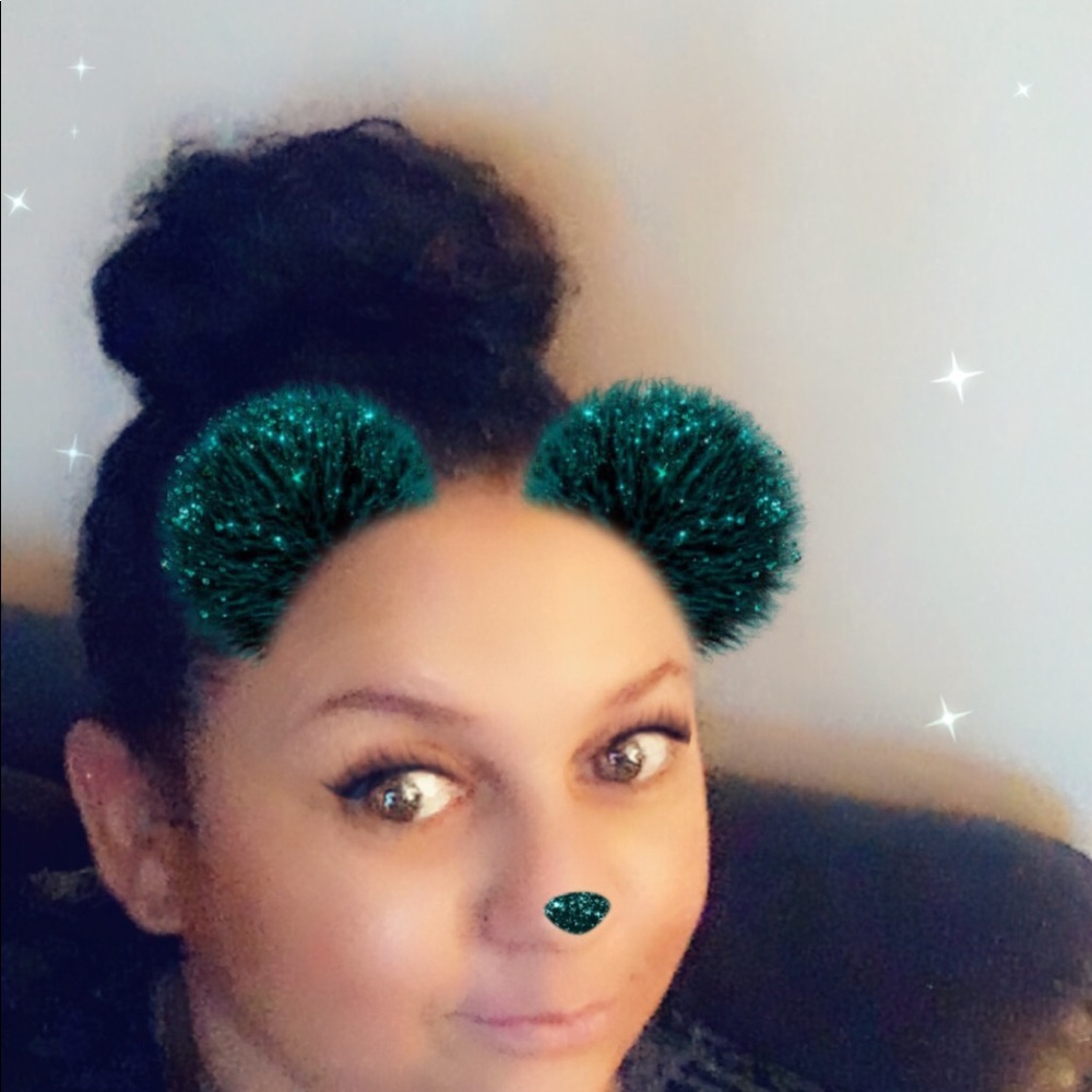 Meet your Posher, Natasha